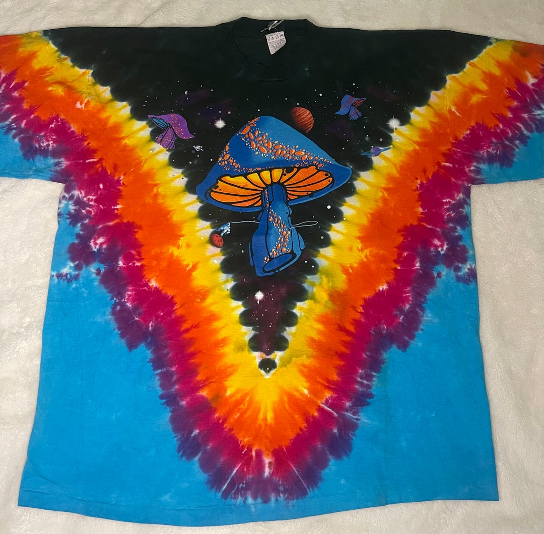 [ LMC ]★TIE DYE MUSHROOM LONG SLV TEE LMC Men's Long Sleeve Tie Dye Mushroom T-Shirt in Purple LMC
