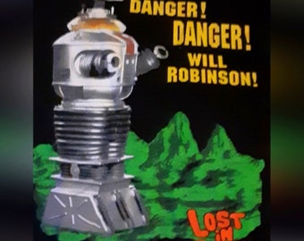 Lost in Space, Danger! Danger Will Robinson graphic t shirt. Vintage. Size Large