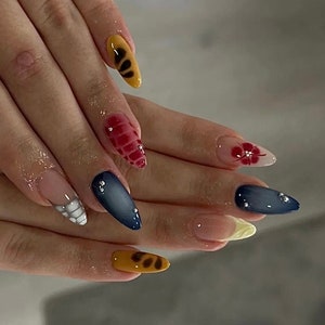 3D Flower Press On Nails: French Tip Faux Acrylic Gel Nails