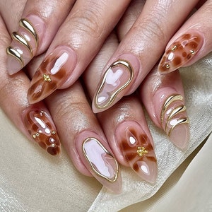 hand painted 3d golden liner nail/ custom press on nails/ hand made Press on Nails/Faux Acrylic Nails/ Gel Nails/Press on Nails
