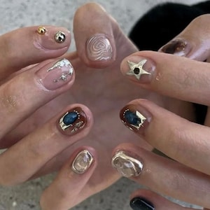 hand painted freestyle y2k nail/ custom press on nails/ hand made Press on Nails/Faux Acrylic Nails/ Gel Nails/Press on Nails