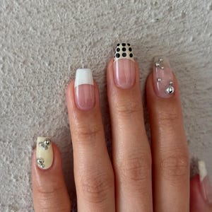 freestyle french nails/ custom press on nails/ hand made Press on Nails/Faux Acrylic Nails/ Gel Nails/Press on Nails