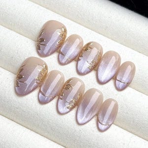 purple ombre gold flower nails/ custom press on nails/ hand made Press on Nails/Faux Acrylic Nails/ Gel Nails/Press on Nails