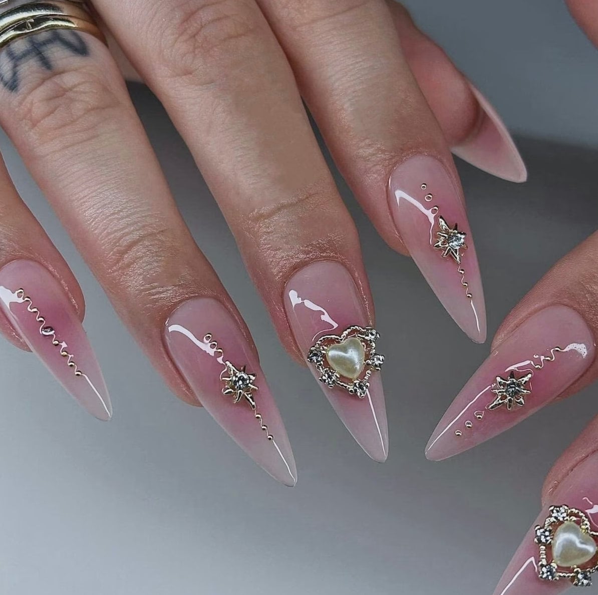 ombre pink crystal nail/ custom press on nails/ hand made Press on Nails/Faux Acrylic Nails/ Gel Nails/Press on Nails