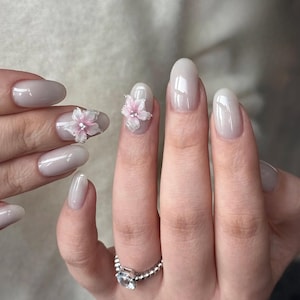 3d flower nails/ custom press on nails/ hand made Press on Nails/Faux Acrylic Nails/ Gel Nails/Press on Nails