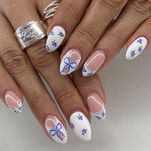 custom order/ custom press on nails/ hand made Press on Nails/Faux Acrylic Nails/ Gel Nails/Press on Nails