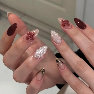 3D Flower Press On Nails: Hand-Painted Faux Acrylic Gel Nails