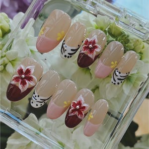 3D Flower Press On Nails: Handmade French Gel Acrylic Nails