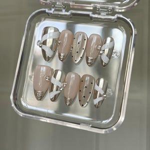Chrome cat eye ribbon nails/ custom press on nails/ hand made Press on Nails/Faux Acrylic Nails/ Gel Nails/Press on Nails