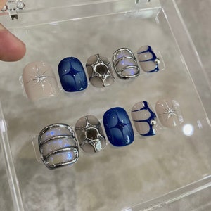 silver blue chrome nails/ custom press on nails/ hand made Press on Nails/Faux Acrylic Nails/ Gel Nails/Press on Nails