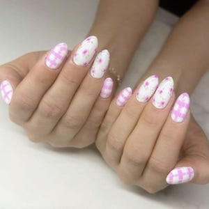 custom order/ custom press on nails/ hand made Press on Nails/Faux Acrylic Nails/ Gel Nails/Press on Nails