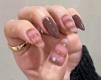 Y2K rosa brun stjärna pressnaglar: Handgjorda specialnaglar