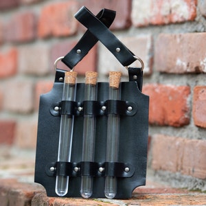 Alchemist's Leather Holster for Three Test Tube Vials
