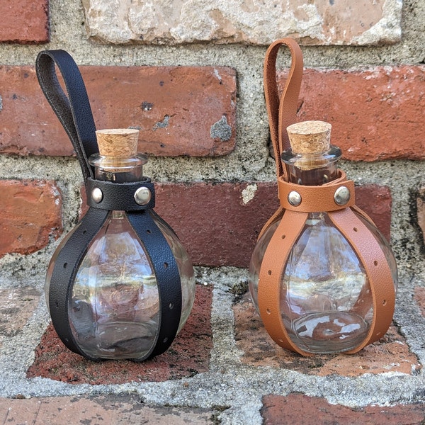 Potion Bottle with Leather Holster