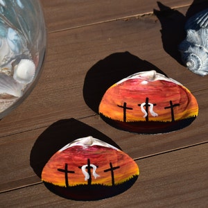 Hand Painted Easter Crucifixion Scene on Clam Shell
