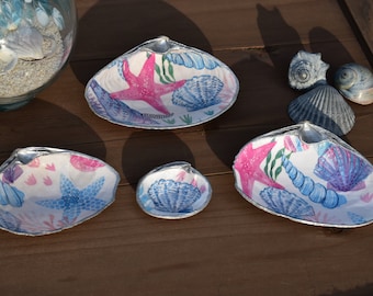 Colorful Coastal Creatures Decoupage Clam Shell