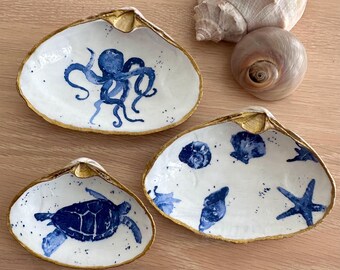 Coastal Sea Life Decoupage Clam Shells (octopus, turtle, starfish and shells)