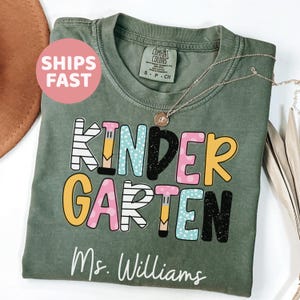 Comfort Colors® Kindergarten Lehrerin Shirt, Kindergarten Shirt, Kindergarten Shirt, Kinder Crew, Kindergarten Lehrerin Schulanfang Shirt, Pre-K Lehrerin