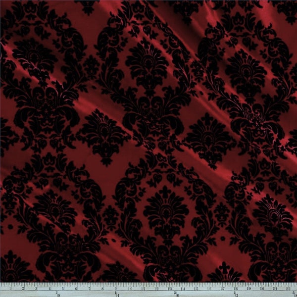 Flocage de velours noir sur bordeaux 58/60" de large sur tissu taffetas, choisissez le métrage ci-dessous