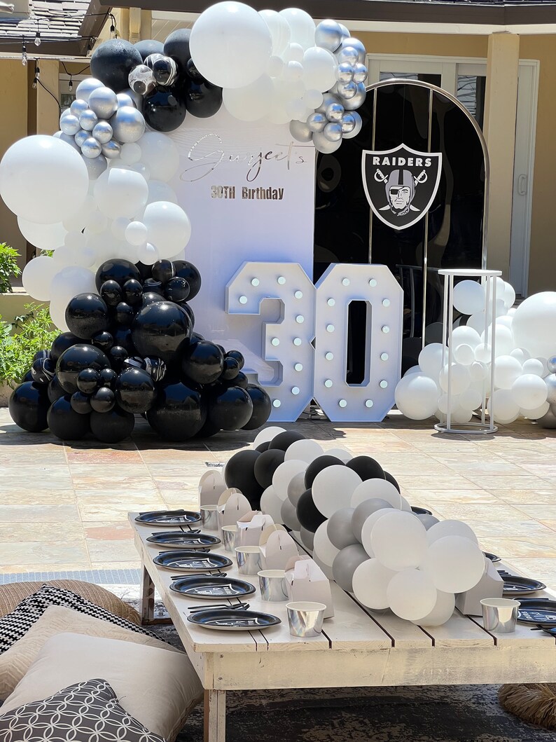 Raiders Balloon Garland Kit,30th Birthday Balloon Garland Kit,black and