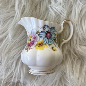 Vintage Royal Albert Floral Pattern Creamer, Milk Pitcher Jug, Made in England