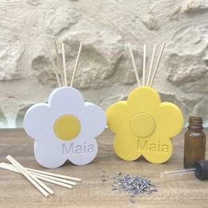 Profumatore Ambiente Margherita Personalizzata con Nome - Diffusore Essenze con Bastoncini - Regalo Nascita, Bomboniera Battesimo