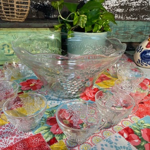Vintage Anchor Hocking Punch Bowl Set, Raised Grape Leaf Pattern, 12 Cups + Serving Bowl