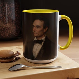Abraham Lincoln Coffee Mug | Historic Presidential Portrait Ceramic Mug