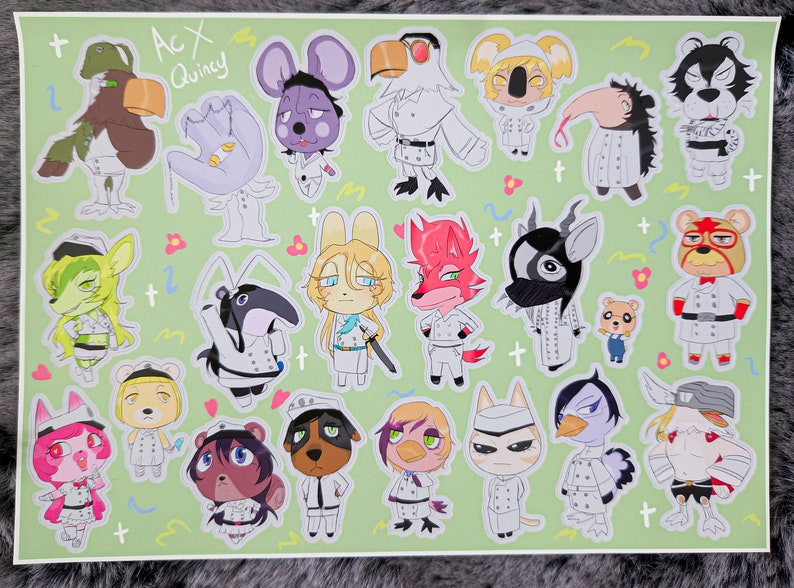 Puede incluir: Un conjunto de 19 pegatinas de personajes de animales coloridos sobre un fondo blanco. Las pegatinas presentan una variedad de animales, incluyendo un zorro, un oso, un conejo, un p&aacute;jaro, un ciervo, un gato, un perro y un rat&oacute;n. Las pegatinas llevan todas gorros de chef blancos y tienen un estilo caprichoso y de dibujos animados.