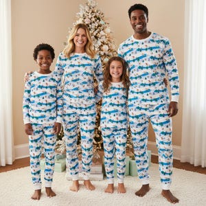 Christmas Family Pajamas, Snowy Family Long Pajamas, Holiday Long Sleeve PJs, Skii Family Pajamas Set, Family Sleepwear Xmas Gift