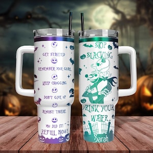 Jack Skellington Becher, Trinkwasser 40 Unzen Gravur Becher, Albtraum Weihnachtsbecher, Halloween Süßes oder Saures, Jack Sally Becher