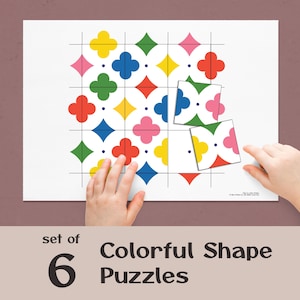 Puede incluir: Un conjunto de seis rompecabezas de formas coloridas. Los rompecabezas presentan una cuadrícula de formas coloridas, incluyendo diamantes y tréboles de cuatro hojas. Dos piezas del rompecabezas se han quitado parcialmente, con las manos de un niño interactuando con el rompecabezas.