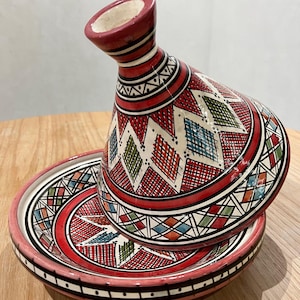 Moroccan Ceramic Serving Tagine-Traditional Pottery Tagine-Hand Painted Serving Dish-Moroccan Tagines-Tangine-Clay Tagine For Serving Meals