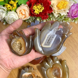 Mano in agata drusa, mano in cristallo lucidato, palma in agata geode, intagli in agata drusa, tasca in quarzo, regali spirituali con pietre preziose, regalo di Halloween