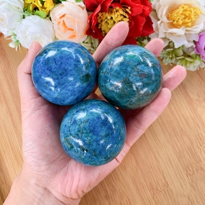 Blue Apatite Sphere, Crystal Ball, Blue Apatite Sphere, Blue Apatite Palm Stone, Crystal Sphere, Crystal Ball, Polished Apatite