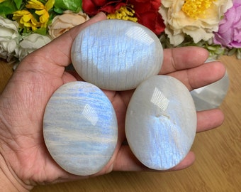 Blue Flash Moonstone Palm Stone, Flashy Crystal Palm Stone, Rainbow Moonstone, Pocket Stone, Worry Stone, Blue Moonstone, Gifts