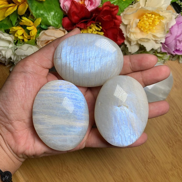 Blue Flash Moonstone Palm Stone, Flashy Crystal Palm Stone, Rainbow Moonstone, Pocket Stone, Worry Stone, Blue Moonstone, Gifts