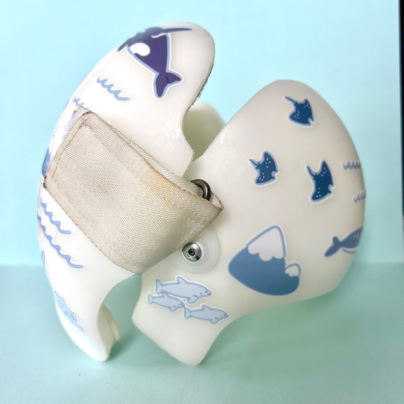 Ocean Whales Cranial Helmet Decals: Baby Doc Band Stickers immagine 5