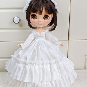 Handmade Blythe Doll Clothes White Full length Wedding Dress with petticoat Neo Blythe OB22, OB24