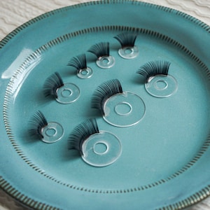 20Pcs  Doll Toy Eyelash Tray Set (12mm-35mm) with Black Eyelashes – Ideal for DIY Plush, Knitted, Crochet, and Animal Craft Projects