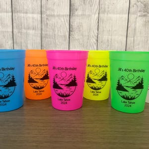 Bicchieri di plastica personalizzati da 12 once - Bomboniere personalizzate per matrimoni, compleanni, addii al nubilato ed eventi speciali