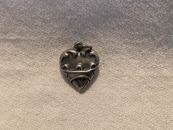 Beautiful Antique Victorian Puffed Heart Charm / … - image 2