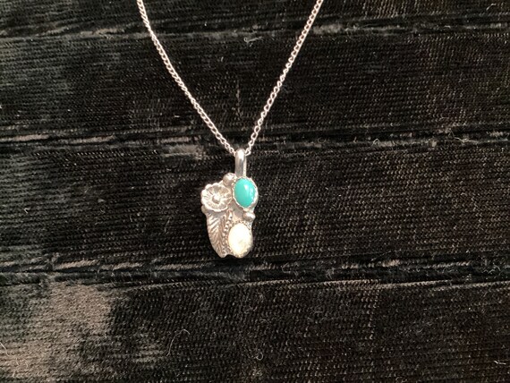Navajo Turquoise & Mother of  Pearl Sterling Silv… - image 4