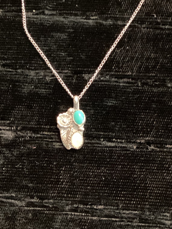 Navajo Turquoise & Mother of  Pearl Sterling Silv… - image 2
