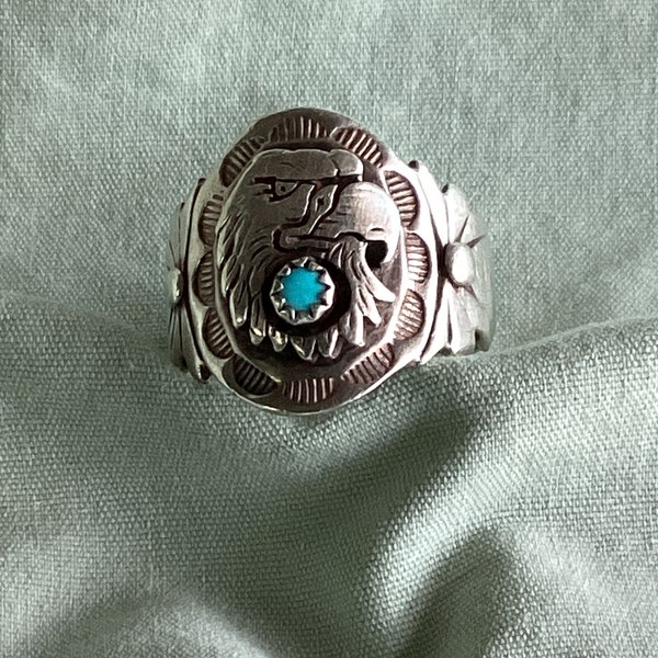 Superb Vintage 1960’s Sterling Silver Navajo Ring With Turquoise Stone Signed Arthur Yazzie