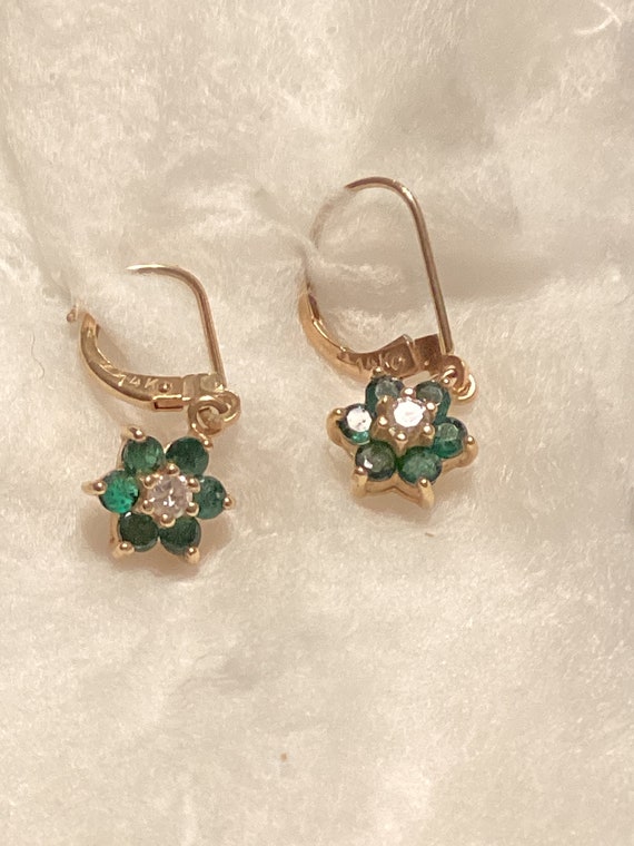 Gorgeous 14k Yellow Gold Emeralds and Diamond Earr