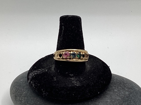 Vintage Solid 14k Yellow Gold Gemstone Ring missing stones Size 8.25