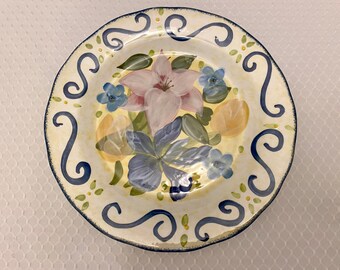 Juego de 2 platos de ensalada con ramo floral / Lirio asiático / Pintado a mano / Regalo / Flores / Cocina y comedor / Servicio / Decoración del hogar / GoldRoom1