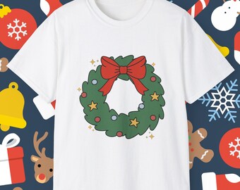 Vintage Wreath Shirt, Retro Wreath T-Shirt, Christmas Shirt for Women, Christmas Wreath Design Shirt, Winter Holiday Shirt, Christmas Gift