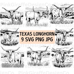 Może przedstawiać: Dziewięć czarno-białych rysunków bydła Texas Longhorn. Każdy rysunek przedstawia inną pozę zwierzęcia, z pasmem górskim i trawiastym polem w tle. Tekst "TEXAS LONGHORN 9 SVG PNG JPG" jest wyświetlany w środku obrazu.